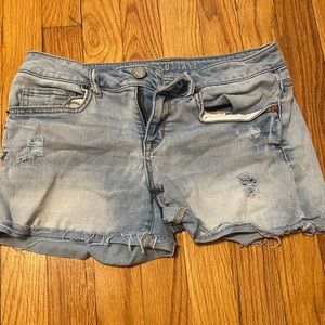 Aeropostale Low Rise Jean Shorts